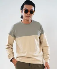 Sweat Shirt